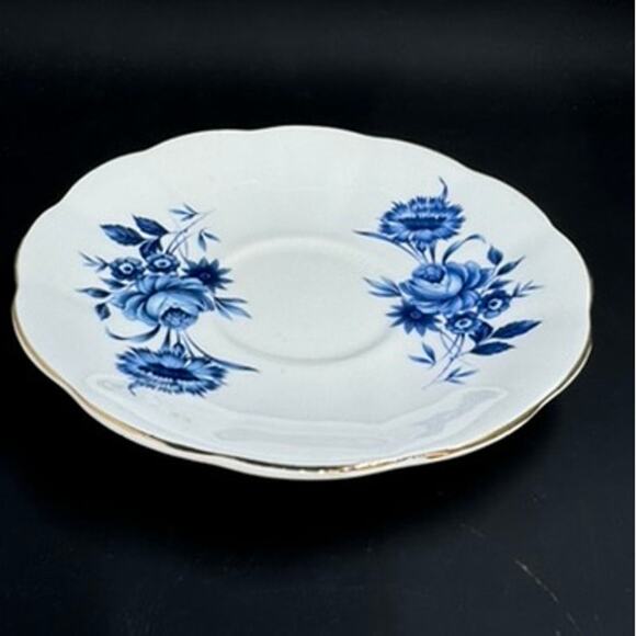 Elizabethan fine bone china, Taylor and Kent, England, Blue and white floral - Picture 3 of 14